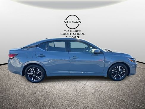 Used 2025 Nissan Sentra SV w/ All-Weather Package image 5