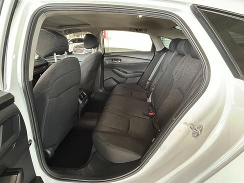 Used 2025 Honda Accord SE image 53