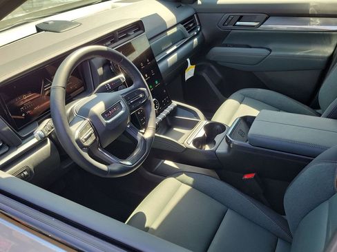 Used 2026 GMC Terrain AT4 w/ Technology Package II AWD/4WD image 10