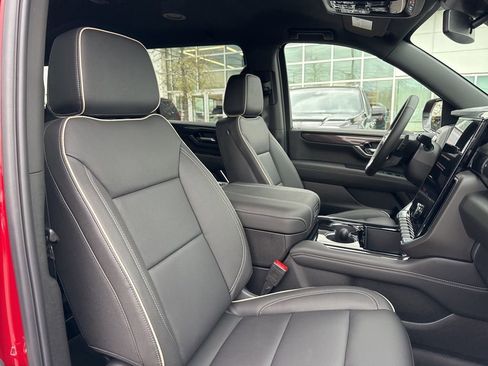 New 2026 GMC Yukon XL Elevation image 22