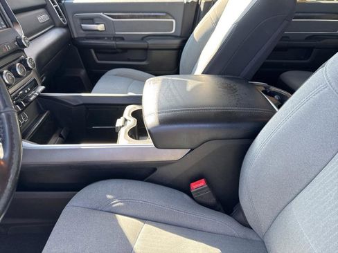 Used 2019 RAM 3500 Big Horn image 20