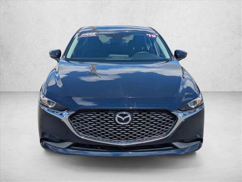 Used 2019 MAZDA MAZDA3 Sedan image 2