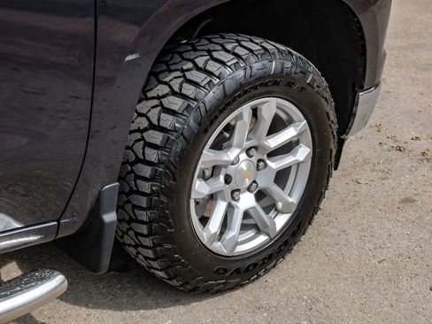 Used 2024 Chevrolet Silverado 1500 LT w/ Z71 Off-Road Package image 61