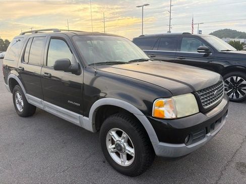 Used 2002 Ford Explorer XLT AWD/4WD image 1