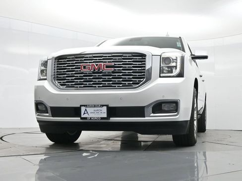 Used 2020 GMC Yukon XL Denali w/ Open Road Package image 44