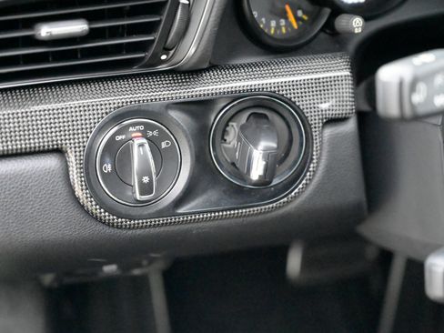 Used 2019 Porsche 911 GT3 RS image 22