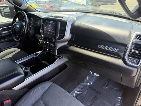 Used 2021 RAM 1500 Big Horn RWD image 16