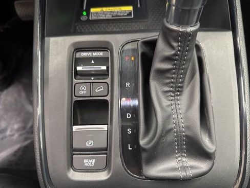 Certified 2024 Honda CR-V EX-L image 31