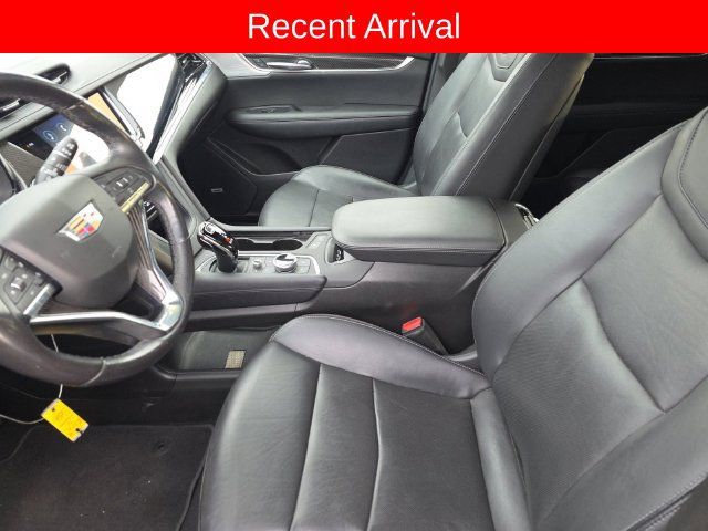 Used 2023 Cadillac XT6 Sport AWD/4WD image 7