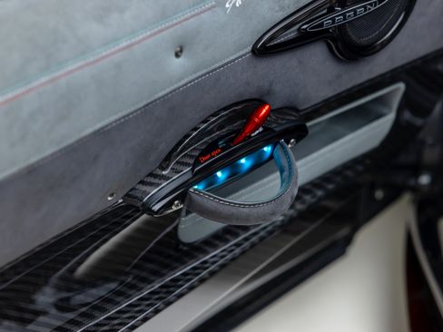 Used 2020 Pagani Huayra image 34