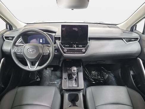 Certified 2026 Toyota Corolla Cross XLE AWD/4WD image 10