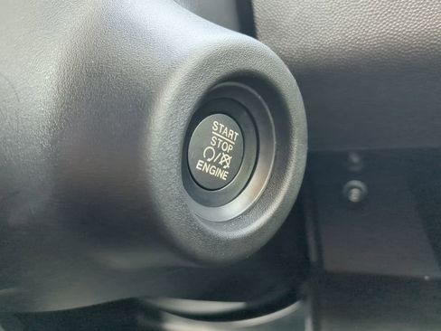 New 2026 RAM ProMaster 2500 w/ Premium Convenience Group image 24