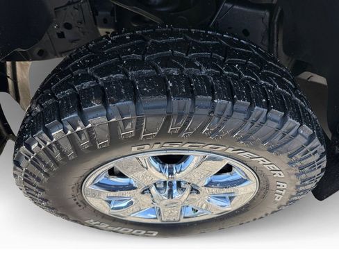 Used 2013 Ford F150 XLT w/ Luxury Equipment Group image 9