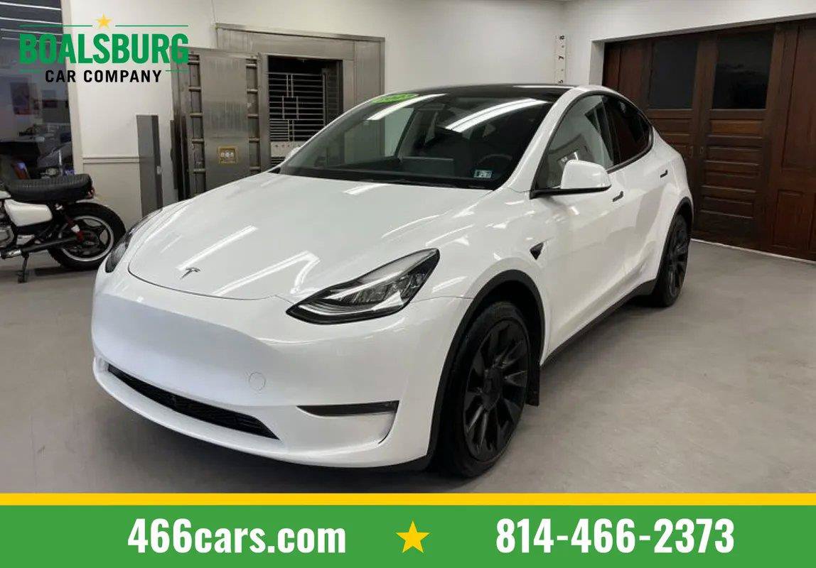 Used 2023 Tesla Model Y AWD image 1