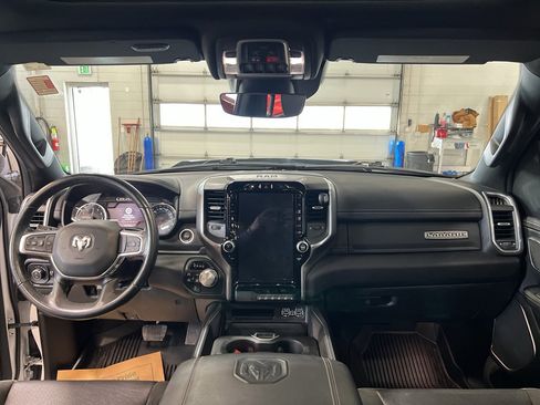Used 2023 RAM 1500 Laramie AWD/4WD image 21