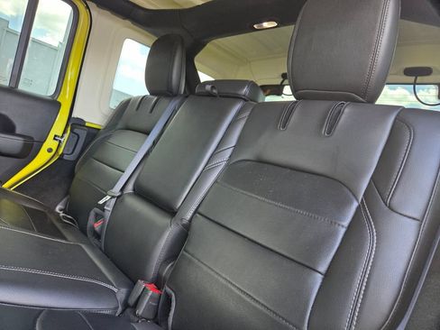 Used 2023 Jeep Wrangler Unlimited Sahara AWD/4WD image 22