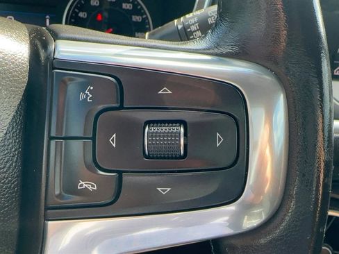 Used 2020 Chevrolet Blazer LT image 31