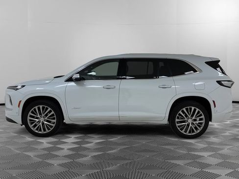 Certified 2026 Buick Enclave Avenir w/ Super Cruise Package AWD/4WD image 2