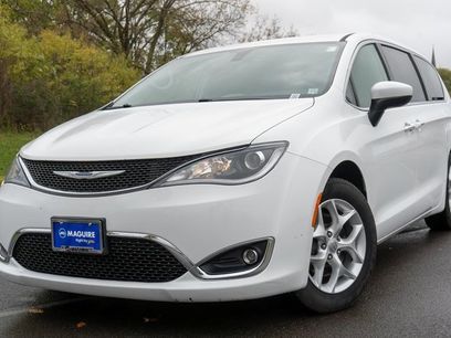 Used 2017 Chrysler Pacifica Touring Plus w/ Tire & Wheel Group