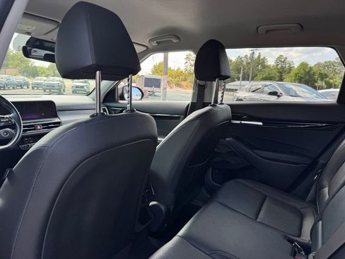 Used 2024 Kia Seltos SX AWD/4WD image 10
