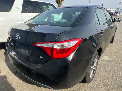 Used 2016 Toyota Corolla LE image 2