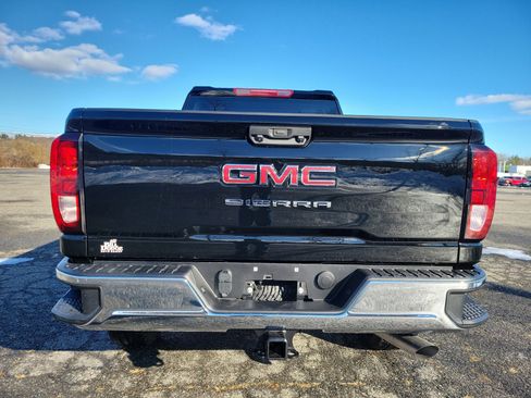 New 2026 GMC Sierra 3500 Pro w/ Convenience Package image 6