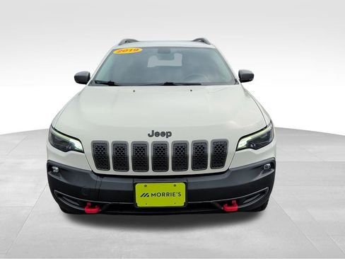 Used 2019 Jeep Cherokee Trailhawk w/ Cold Weather Group image 3
