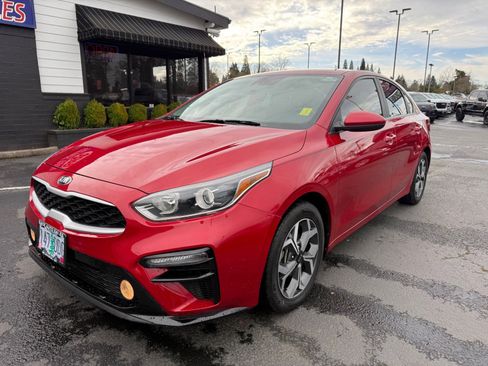 Used 2021 Kia Forte LXS image 3
