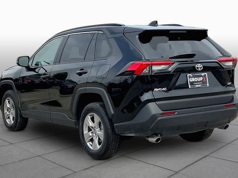 Used 2025 Toyota RAV4 XLE image 12