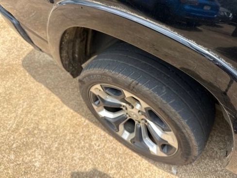 Used 2019 RAM 1500 Limited AWD/4WD image 20