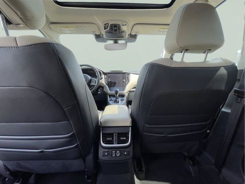 Used 2024 Subaru Outback Limited XT AWD/4WD image 16