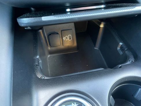 Used 2025 Ford Explorer ST-Line AWD/4WD image 14