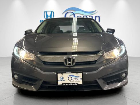 Used 2018 Honda Civic EX-L image 8
