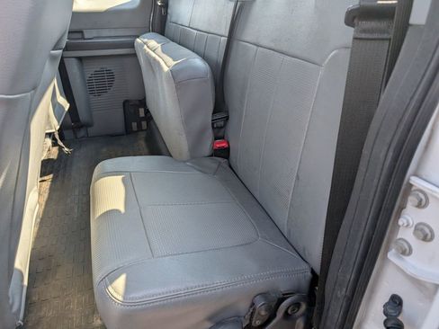 Used 2015 Ford F250 XL w/ Power Equipment Group image 7