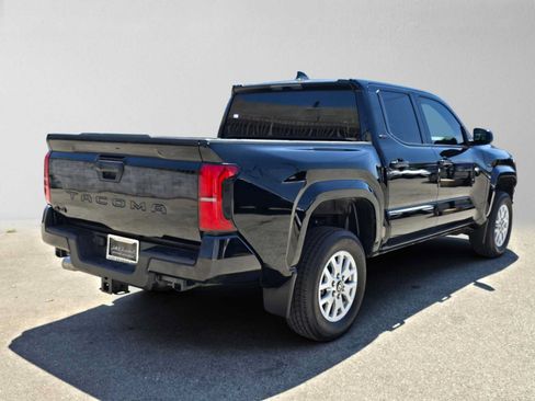 Used 2024 Toyota Tacoma SR5 AWD/4WD image 3