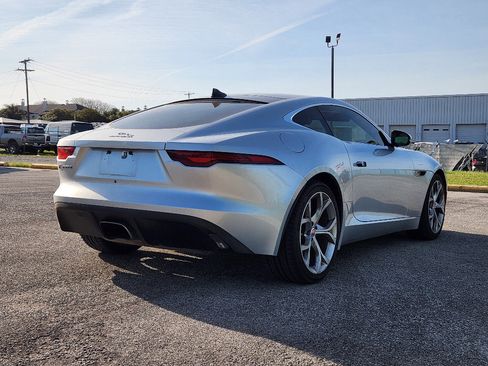 Used 2021 Jaguar F-TYPE P300 U image 4