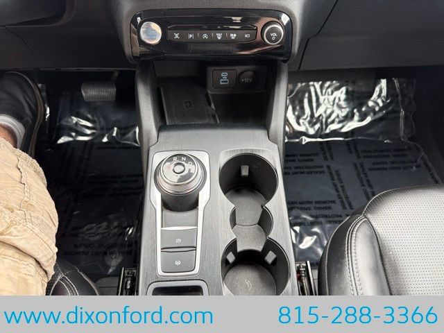 Used 2023 Ford Escape Platinum AWD/4WD image 15