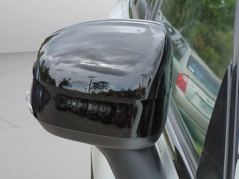 New 2026 Volvo XC60 B5 Core AWD/4WD image 28