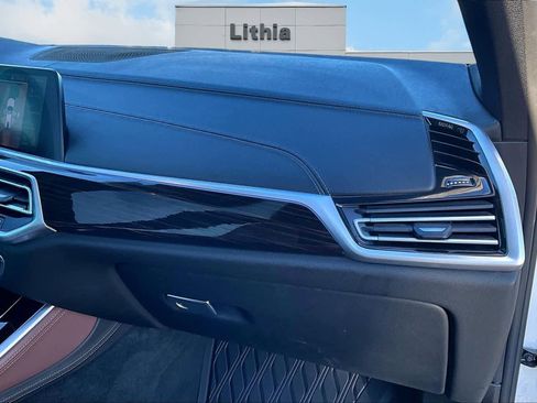 Used 2021 BMW X5 xDrive45e w/ Executive Package image 24