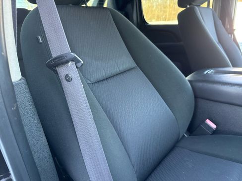 Used 2012 Chevrolet Avalanche LT image 22