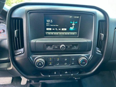 Used 2018 Chevrolet Silverado 1500 W/T AWD/4WD image 13