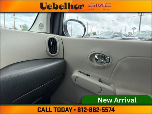 Used 2013 Nissan Cube 1.8 S w/ Interior Designer Pkg FWD image 29