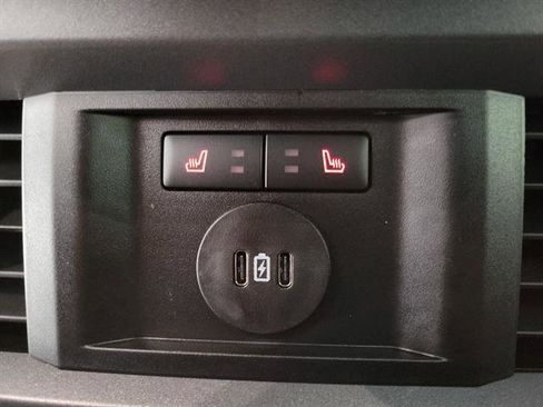 Used 2025 Ford F250 Lariat w/ Lariat Ultimate Package AWD/4WD image 18