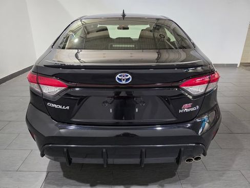 Used 2024 Toyota Corolla SE FWD image 4