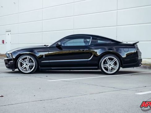 Used 2010 Ford Mustang Shelby GT500 image 44