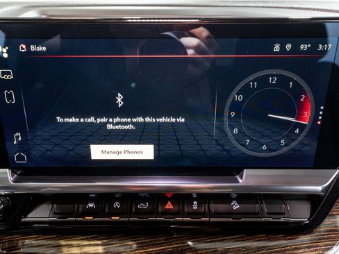 Used 2024 GMC Sierra 1500 SLE w/ Preferred Package image 19