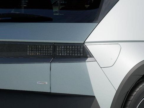 New 2026 Hyundai Ioniq 5 SEL image 10