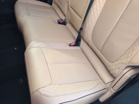 New 2025 Jeep Grand Cherokee Summit w/ Obsidian Package image 19