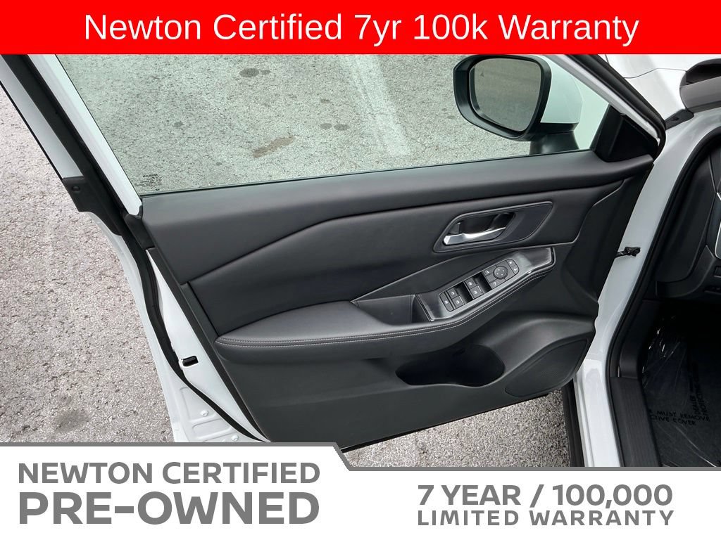 Used 2026 Nissan Rogue SV w/ Cold Weather Package FWD image 36