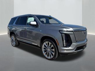 New 2026 Cadillac Escalade Luxury w/ LPO, Radiant Package AWD/4WD video 3